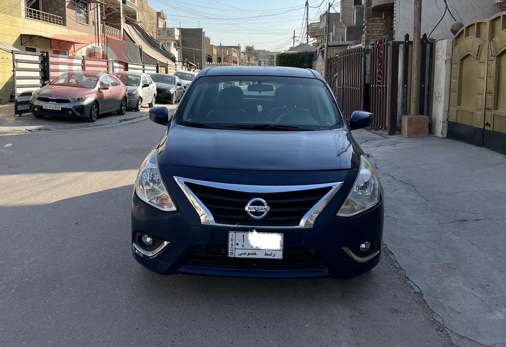 نیسان ڤێرسا